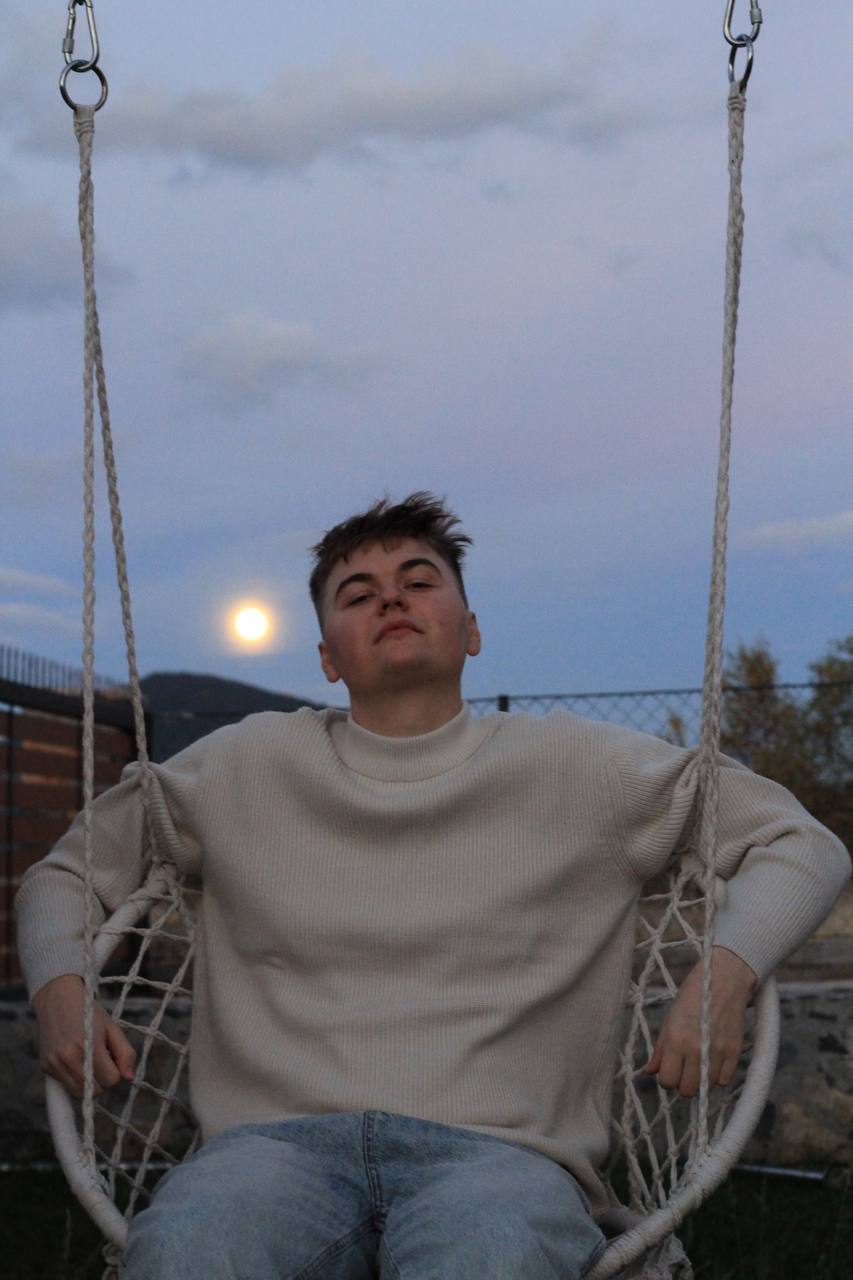 Zackary Davies